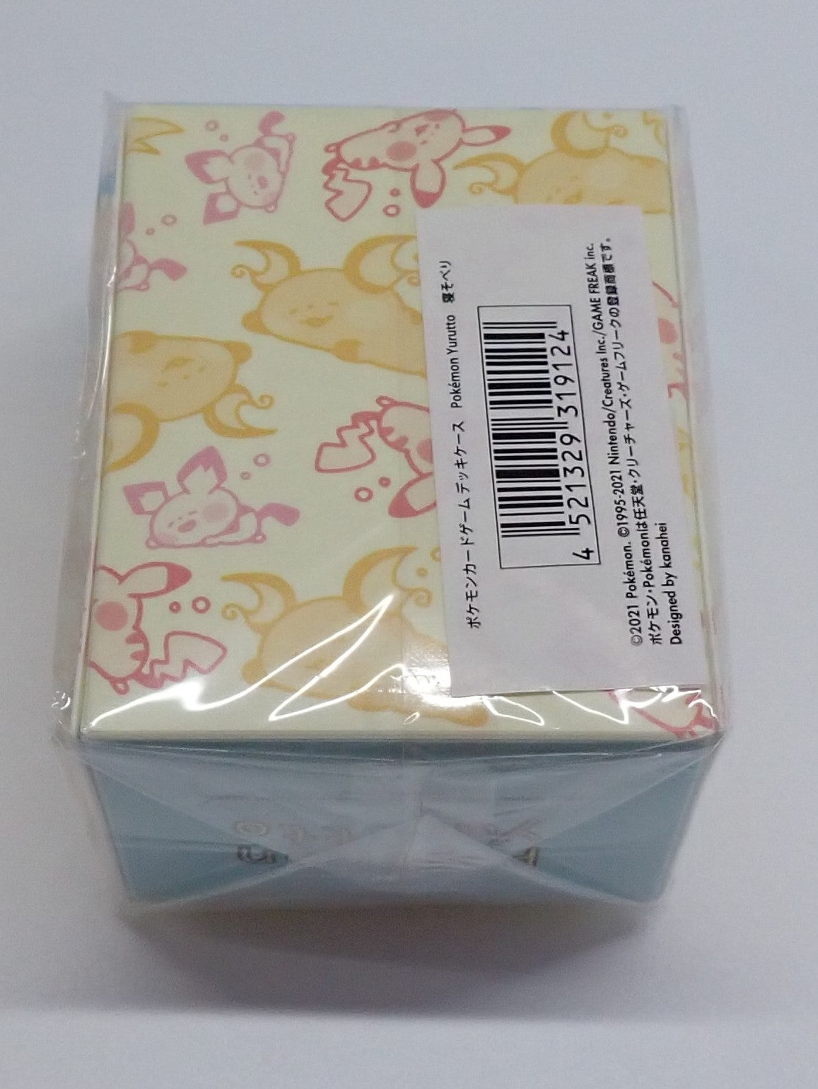 デッキケース pokemon yurutto 寝そべり
