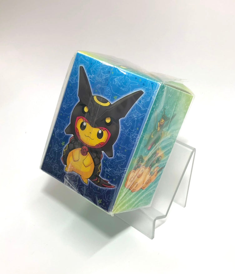 デッキケース レックウザポンチョを着たピカチュウ